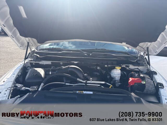 2019 RAM 1500 Classic SLT