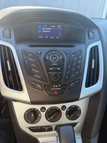 2013 Ford Focus SE