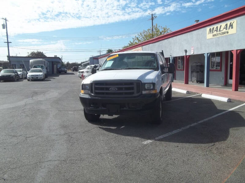 2002 Ford F-350 Super Duty XLT photo 15