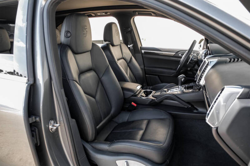 2014 Porsche Cayenne