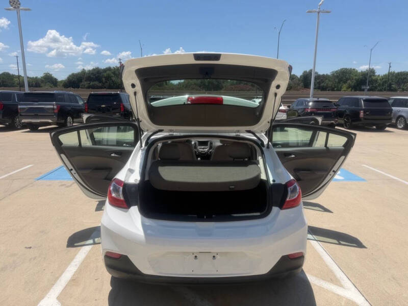 2017 Chevrolet Cruze LT Auto