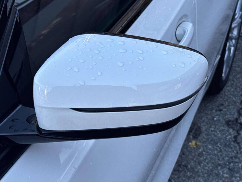 2023 BMW 3 Series 330i xDrive