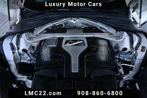 2021 Aston Martin DBX