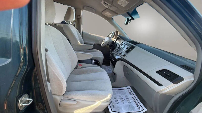 2011 Toyota Sienna