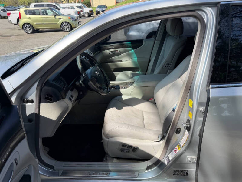 2011 Lexus LS 460