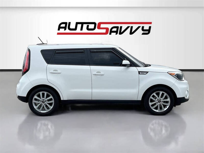 2017 Kia Soul +