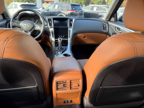 2024 Infiniti Q50 Luxe