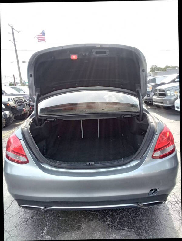 2016 Mercedes-Benz C-Class