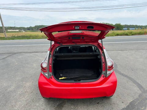2013 Toyota Prius c Four