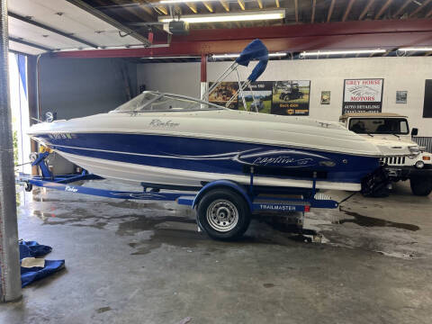 2005 Rinker 192 Captiva