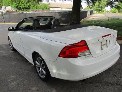 2011 Volvo C70 T5