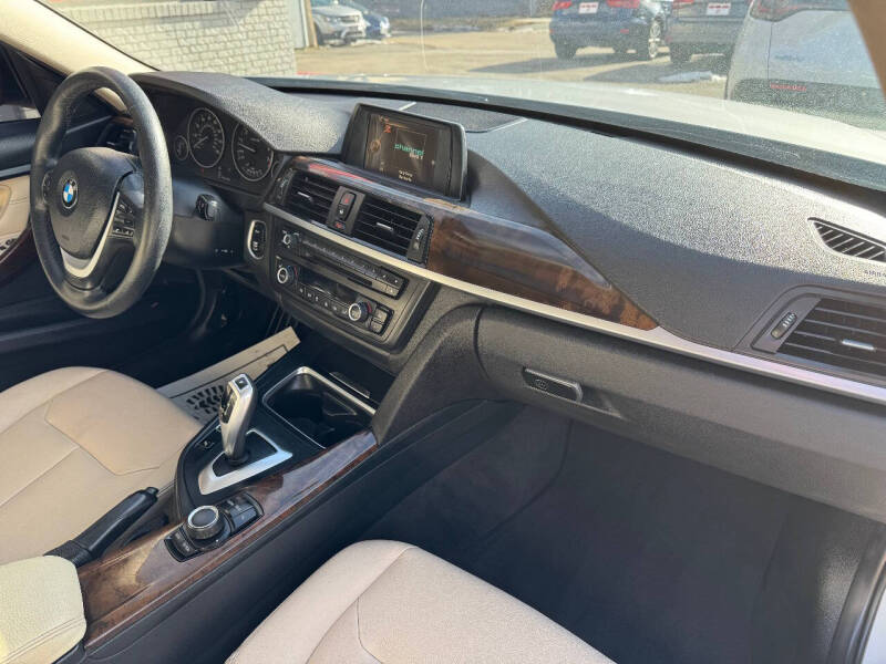 2015 BMW 3 Series 328i xDrive