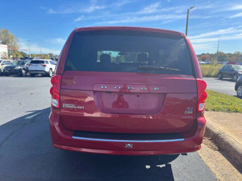 2016 Dodge Grand Caravan R/T
