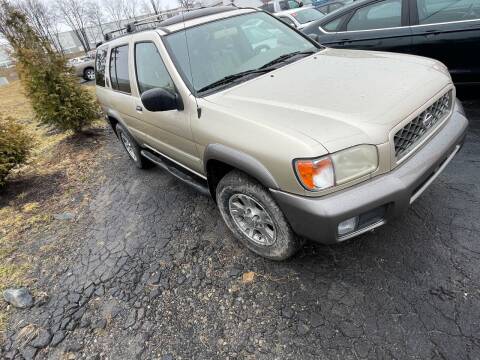 2001 Nissan Pathfinder for sale at Small Town Auto Sales in Hazleton PA
