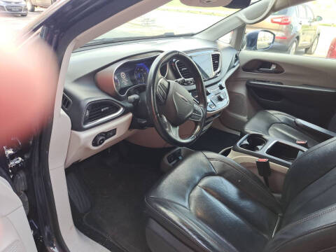 2018 Chrysler Pacifica Touring L Plus