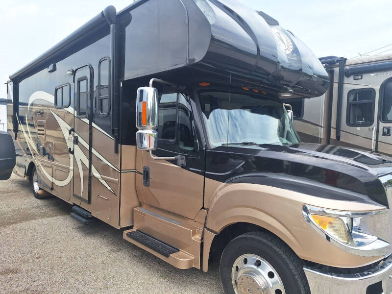 2016 NeXus RV Phantom 325C
