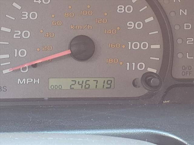 2001 Toyota Sequoia SR5