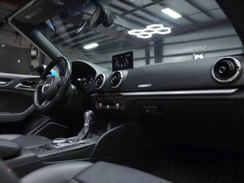 2015 Audi A3 2.0T quattro Prestige