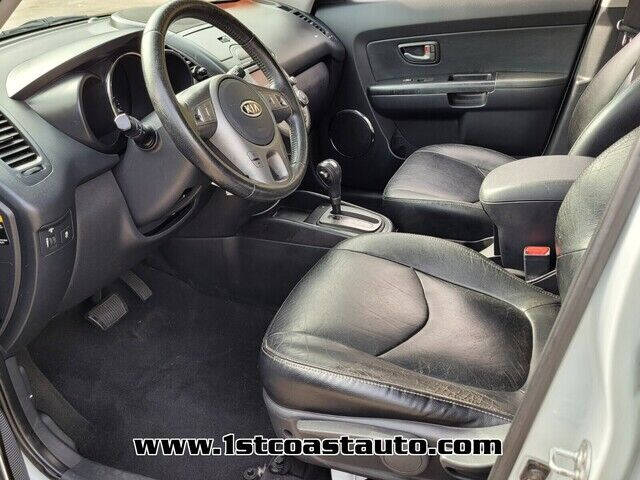 2010 Kia Soul +
