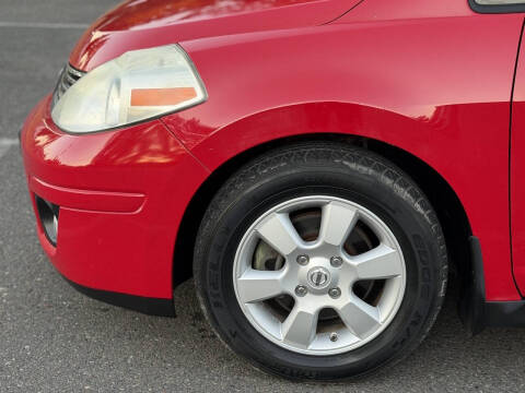 2008 Nissan Versa 1.8 S