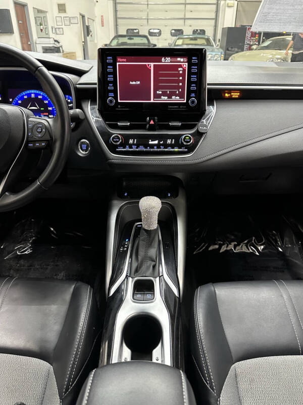 2021 Toyota Corolla Hatchback XSE