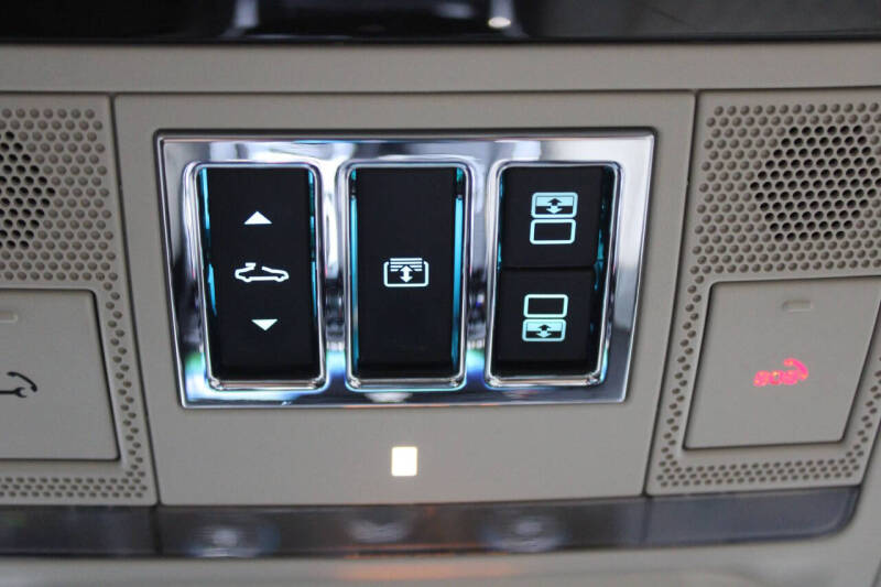 2019 Jaguar XJL Portfolio