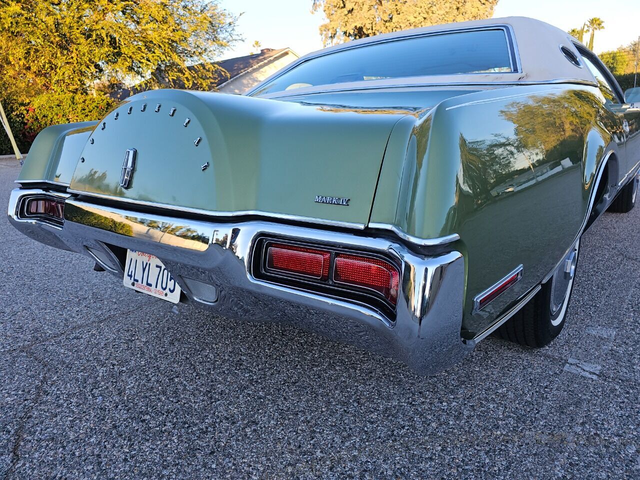 1972 Lincoln Mark IV 29