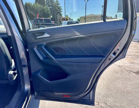 2022 Volkswagen Tiguan SE 4Motion