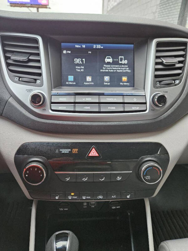 2018 Hyundai Tucson SE