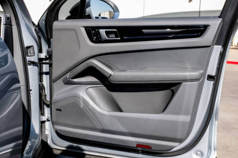 2020 Porsche Cayenne