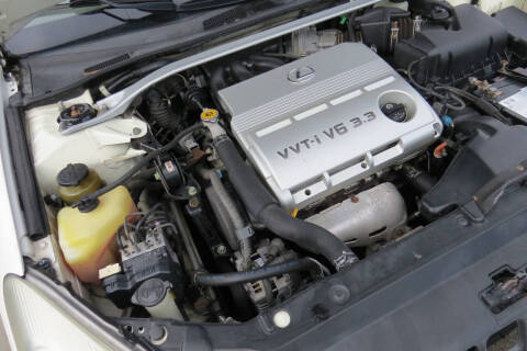 2004 Lexus ES 330