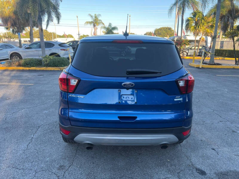 2019 Ford Escape SE