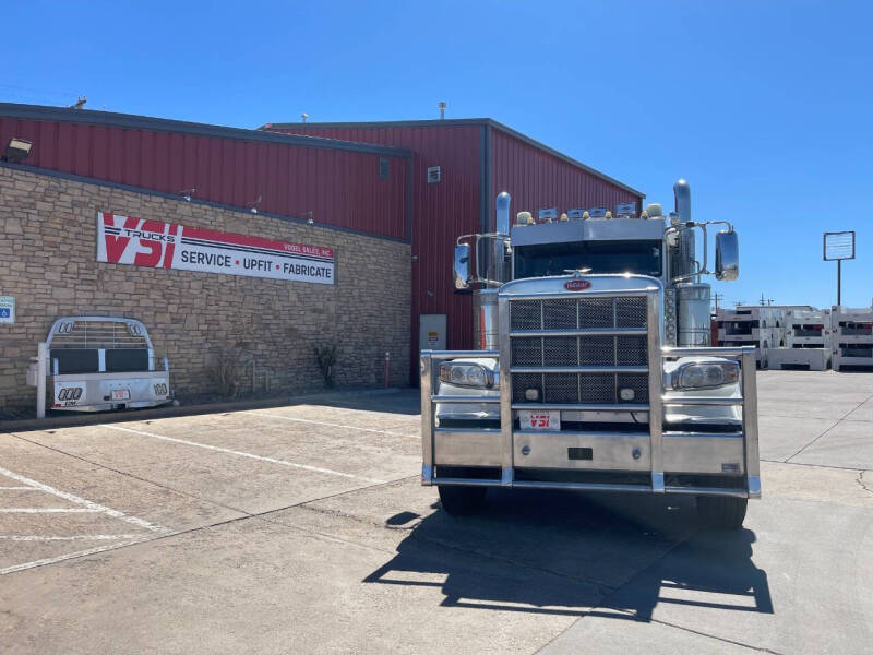 2014 Peterbilt 388
