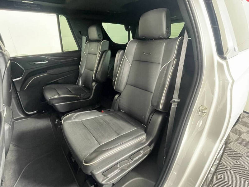 2022 Cadillac Escalade Premium Luxury