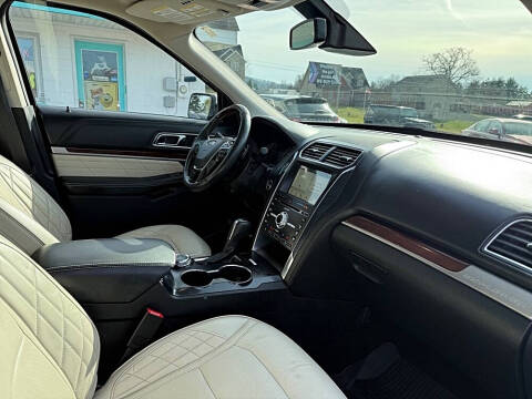 2018 Ford Explorer Platinum