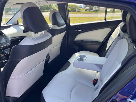 2016 Toyota Prius Three Touring