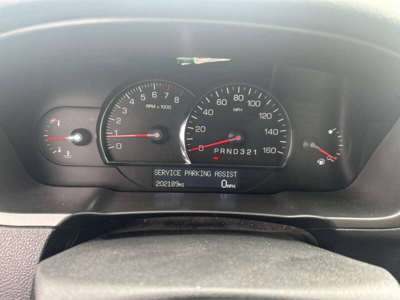 2011 Cadillac DTS Premium Collection