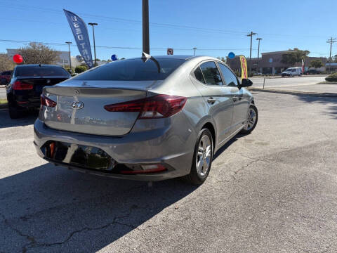 2019 Hyundai Elantra SEL