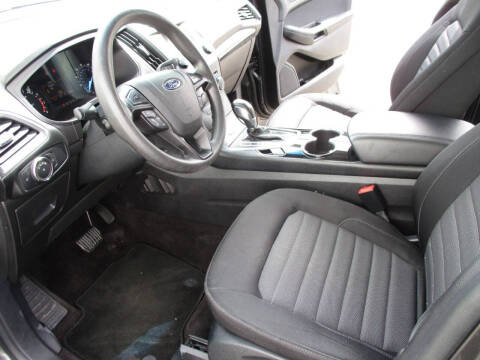 2016 Ford Edge SE
