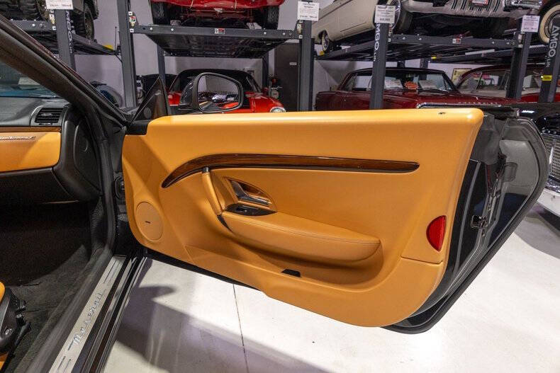 2016 Maserati GranTurismo