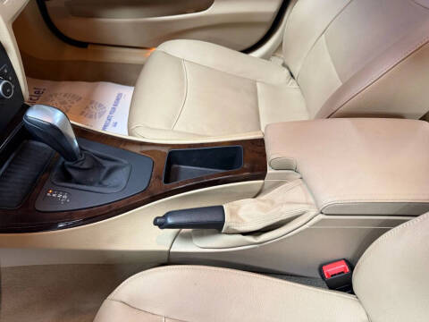 2011 BMW 3 Series 328i