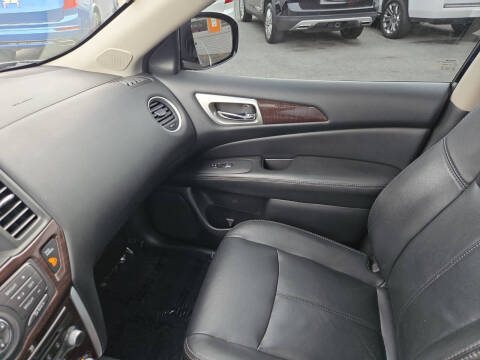 2014 Nissan Pathfinder Platinum