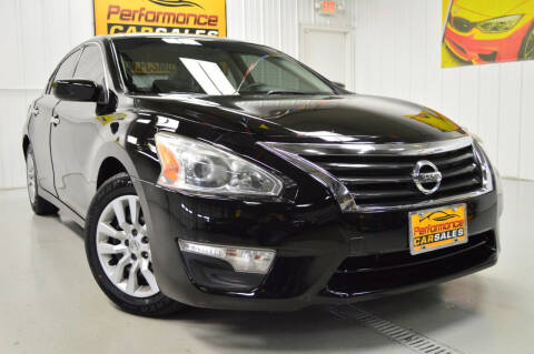 2014 Nissan Altima for sale at Performance car sales in Joliet IL
