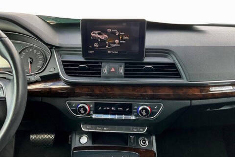 2019 Audi Q5 quattro Premium 45 TFSI