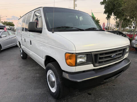 2005 Ford E-Series E-250