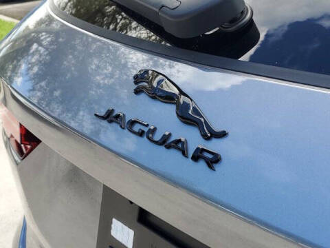 2024 Jaguar F-PACE P250 R-Dynamic S
