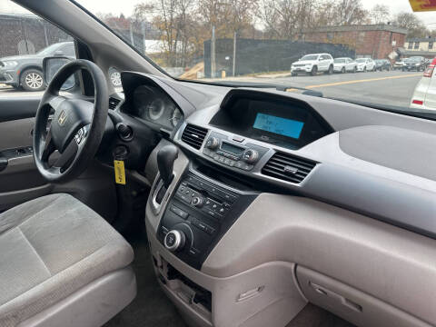 2011 Honda Odyssey LX