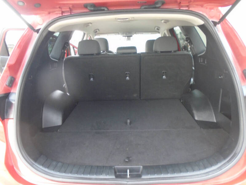 2019 Hyundai Santa Fe SE 2.4L