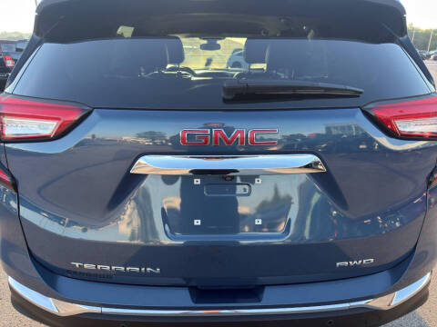 2024 GMC Terrain SLT
