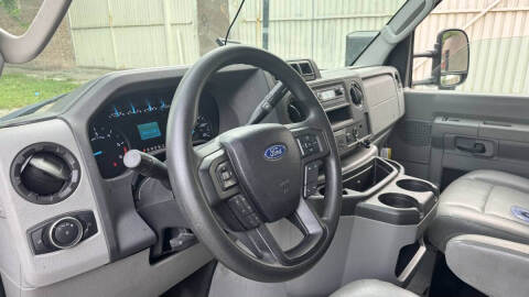 2021 Ford E-Series